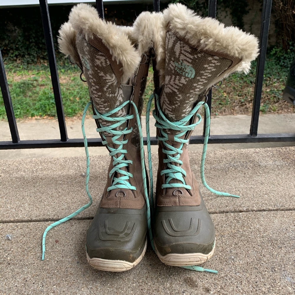 The NorthFace Snow Boots